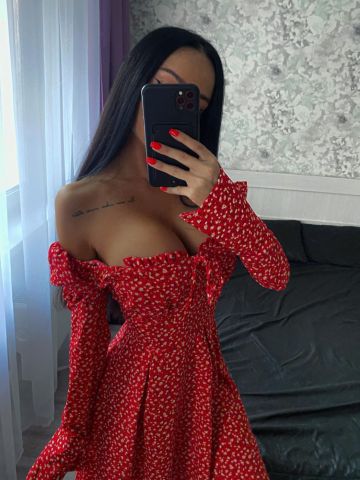 Алина